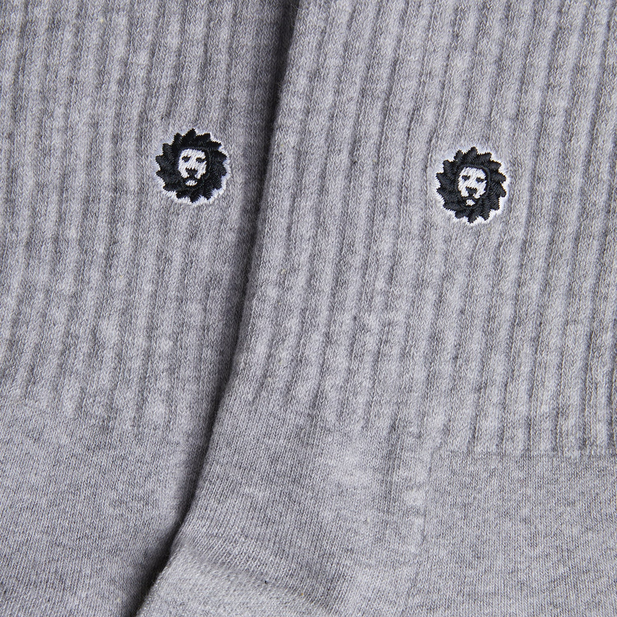 3 x Athletic Essentials Lion Quarter - Various (5)