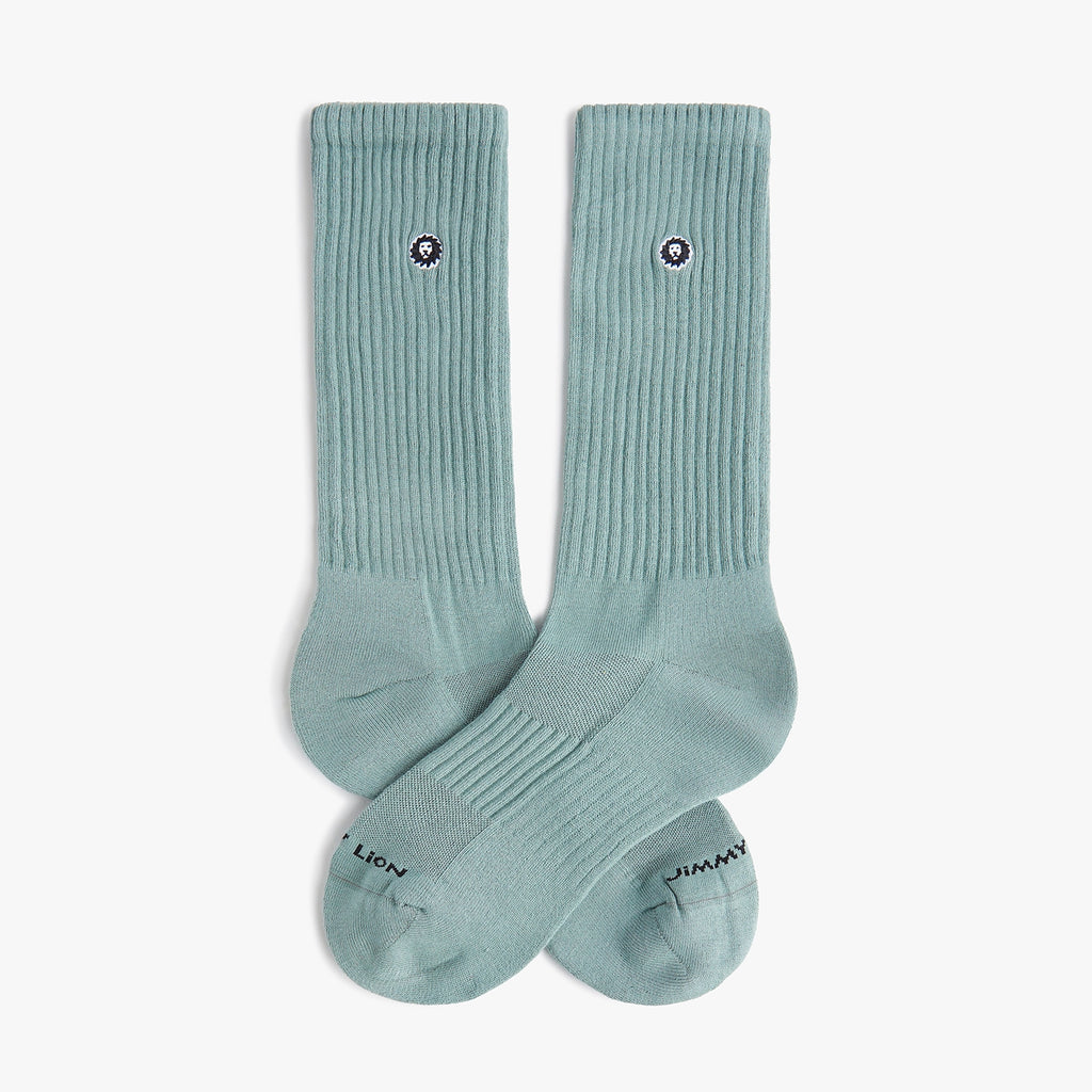 Athletic Essentials Lion - Sage Green