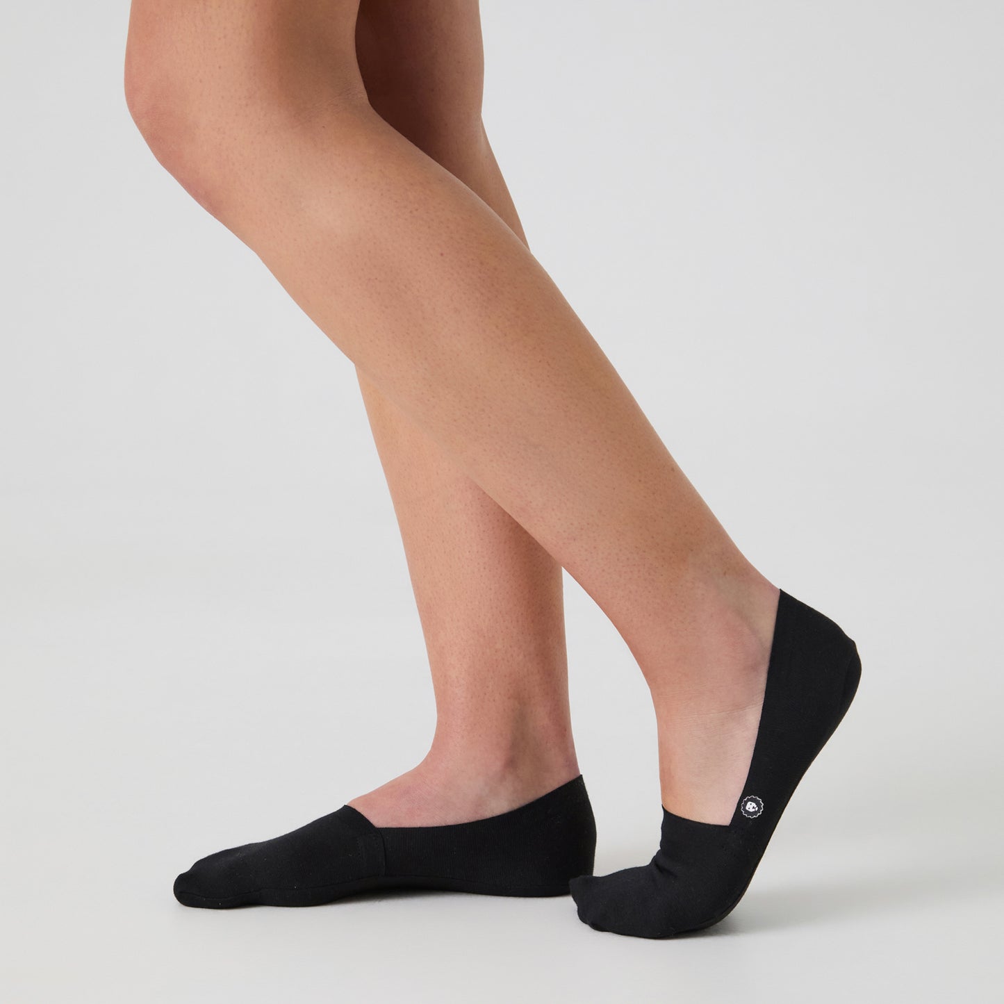 6 x No Show Essentials Second Skin - Various